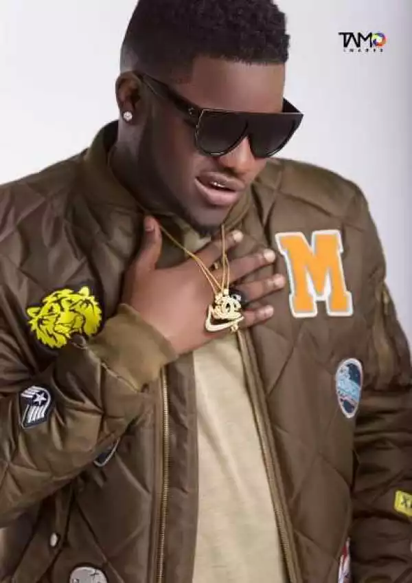 Rapper Skales Rolls Out Colorful Photos